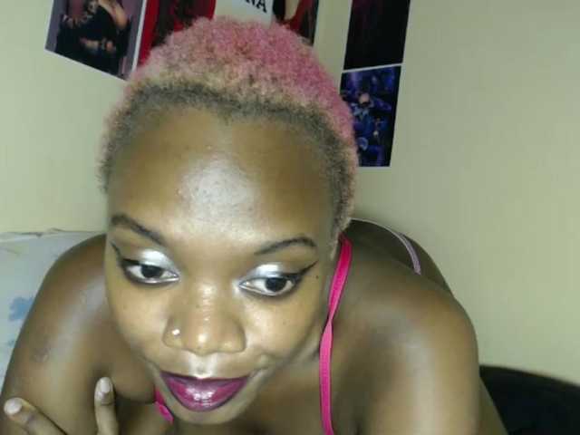 PinkDomina01's BongaCams show and profile