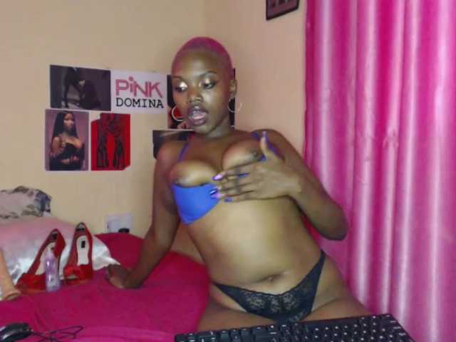 PinkDomina01's BongaCams show and profile