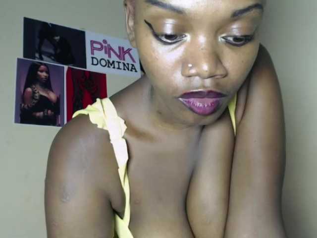 PinkDomina01's BongaCams show and profile