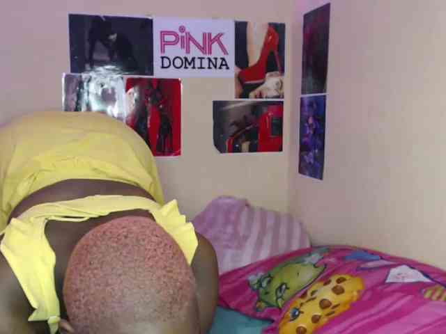 PinkDomina01