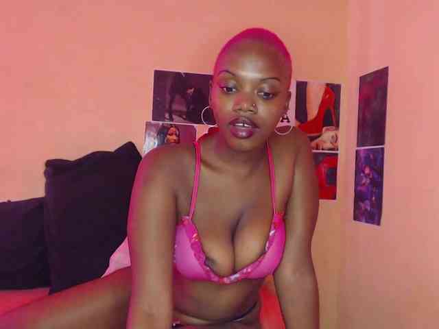 PinkDomina01 PinkDomina01