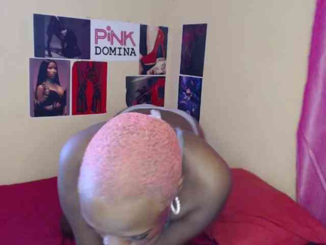PinkDomina01 webcam