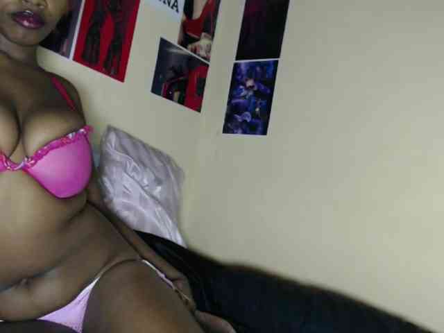 PinkDomina01 PinkDomina01