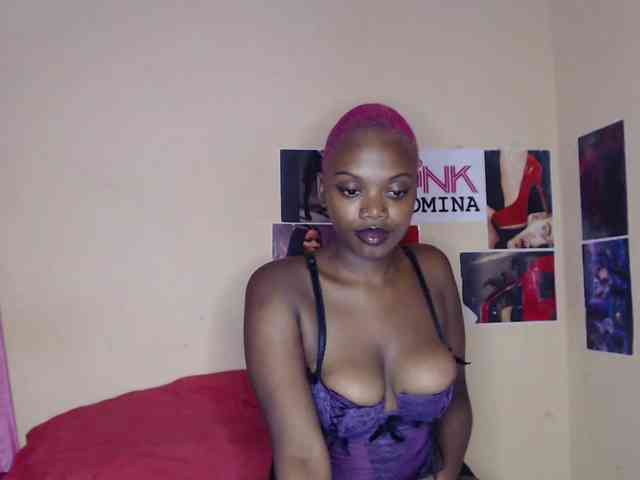 PinkDomina01 Live Webcam on BongaCams