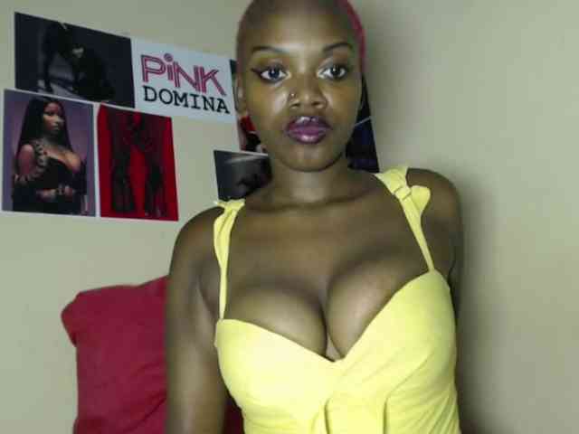 PinkDomina01 PinkDomina01