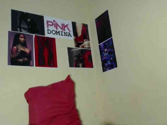 PinkDomina01 webcam