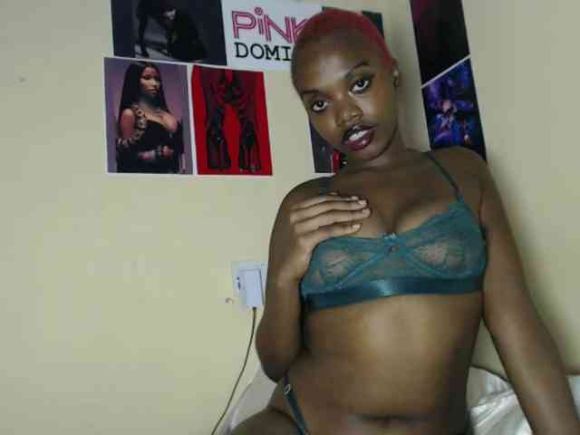 PinkDomina01 PinkDomina01