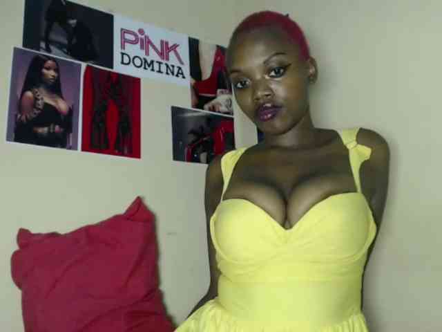 PinkDomina01 webcam