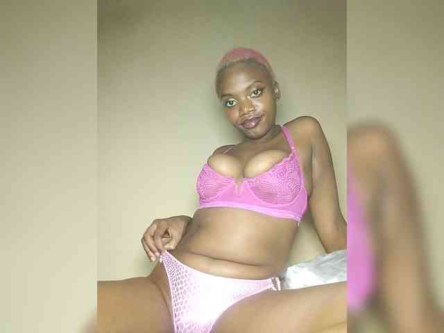 PinkDomina01 bongacams