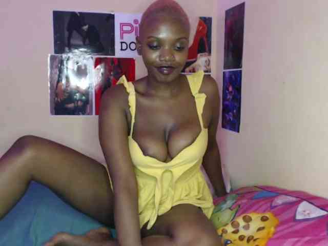 PinkDomina01 PinkDomina01