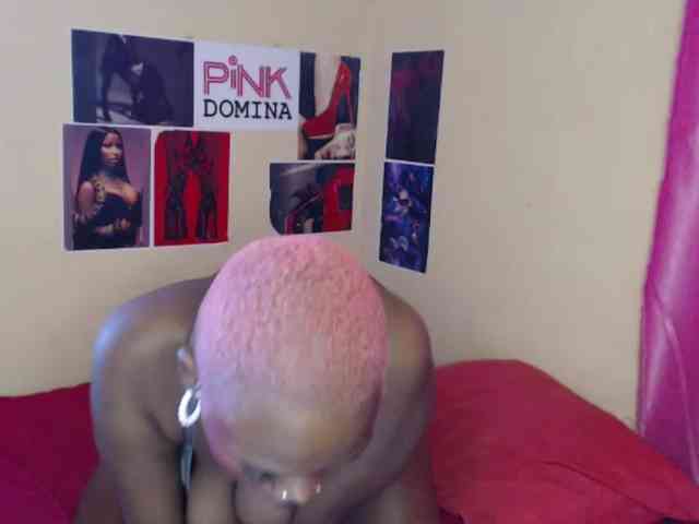 PinkDomina01 webcam