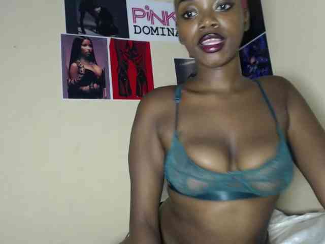 PinkDomina01 PinkDomina01