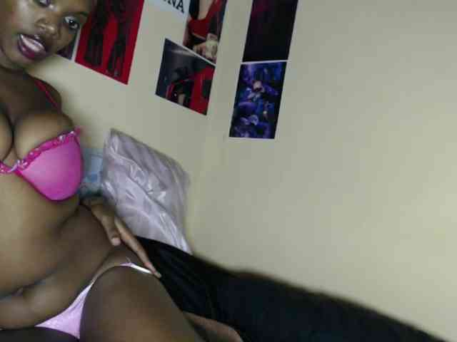 PinkDomina01 Live Webcam on BongaCams