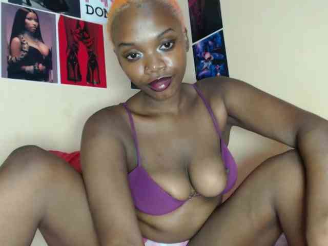 PinkDomina01 PinkDomina01