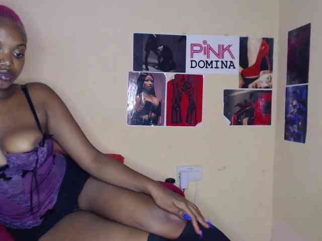 PinkDomina01 Live Webcam on BongaCams