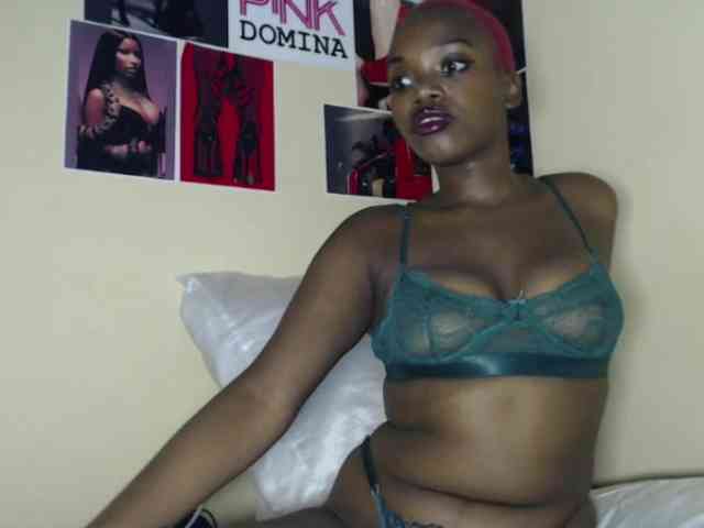 PinkDomina01 PinkDomina01