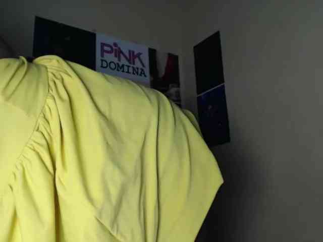 PinkDomina01 webcam