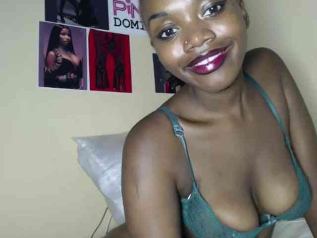 PinkDomina01 PinkDomina01