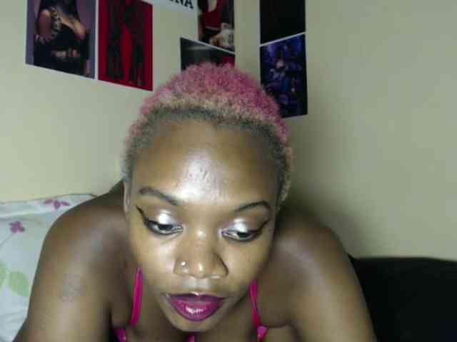 PinkDomina01 PinkDomina01