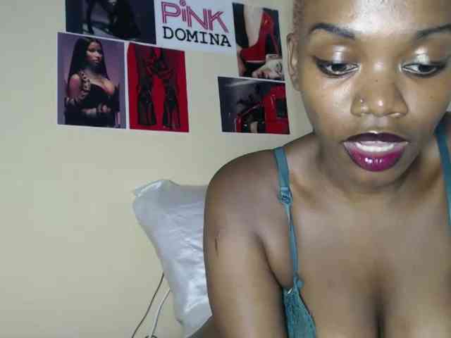 PinkDomina01 PinkDomina01