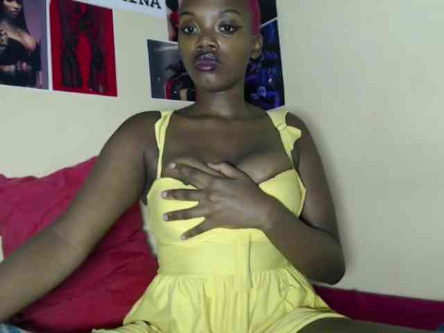 PinkDomina01 PinkDomina01