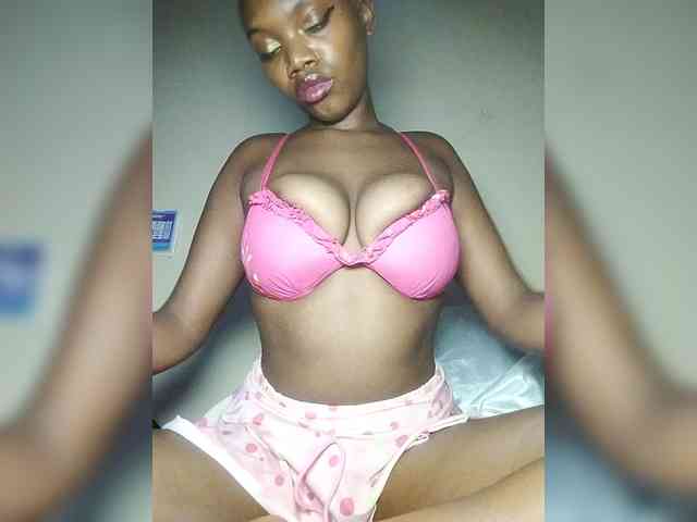 PinkDomina01 webcam