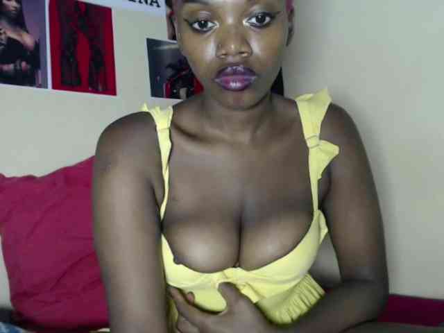 PinkDomina01 Live Webcam on BongaCams