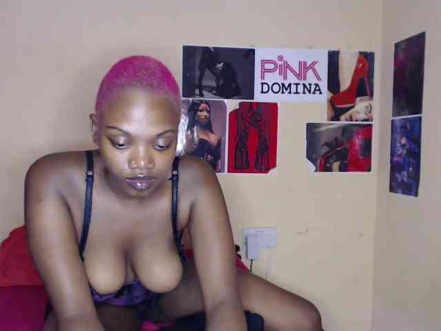 PinkDomina01 Live Webcam on BongaCams