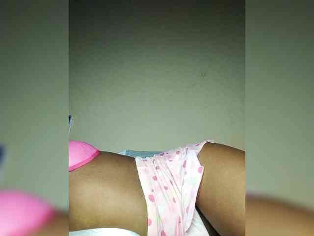PinkDomina01 webcam