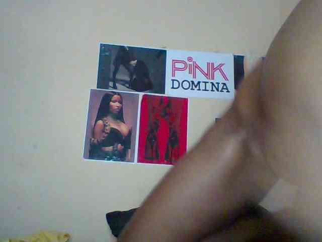 PinkDomina01 webcam