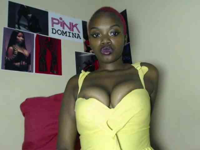PinkDomina01 webcam