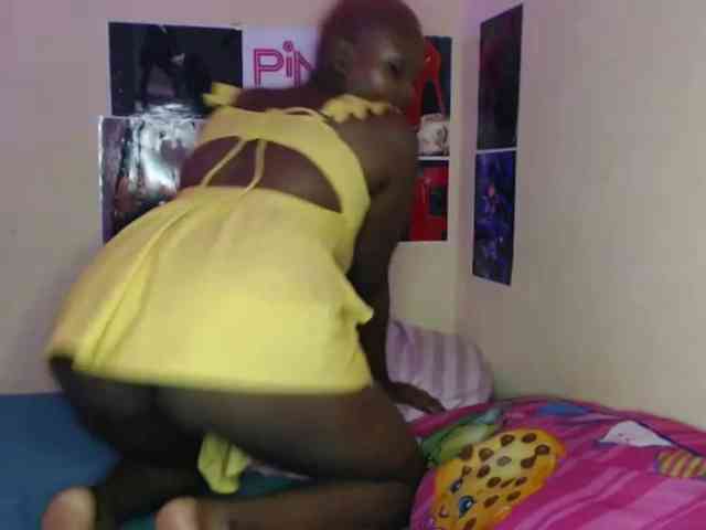 PinkDomina01 Live Webcam on BongaCams