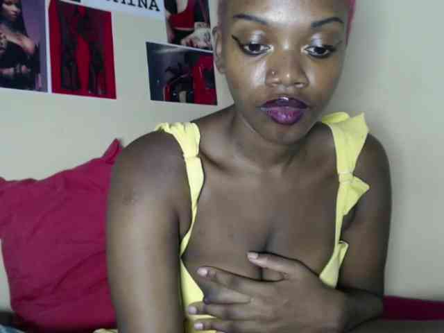 PinkDomina01 PinkDomina01