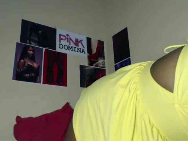 PinkDomina01 PinkDomina01