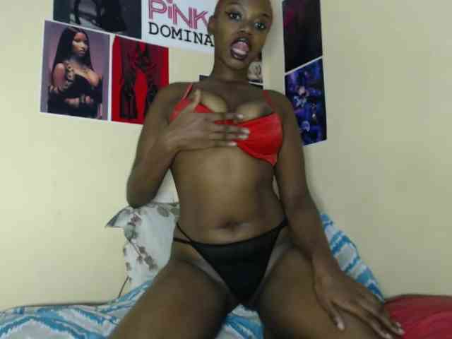 PinkDomina01