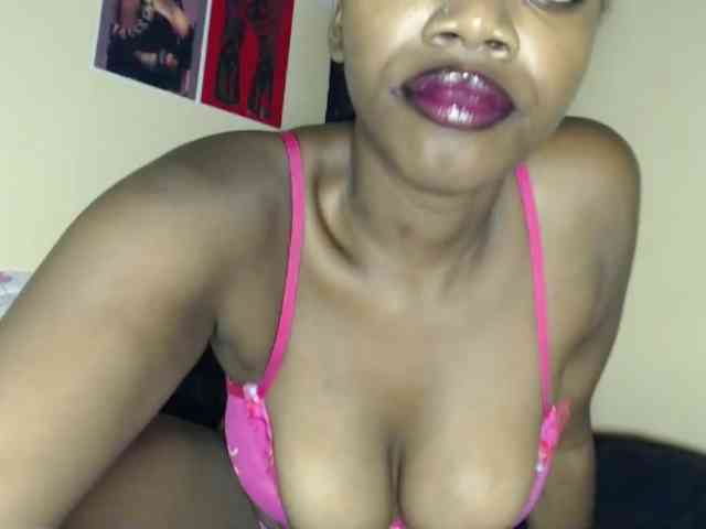 PinkDomina01 PinkDomina01