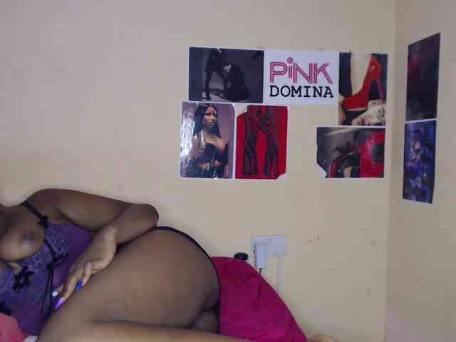 PinkDomina01 Live Webcam on BongaCams