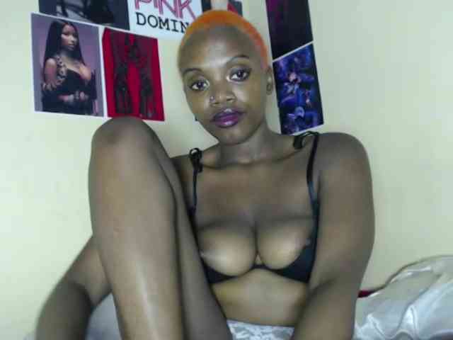 PinkDomina01 PinkDomina01