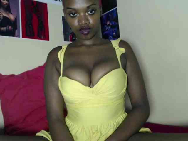 PinkDomina01 PinkDomina01