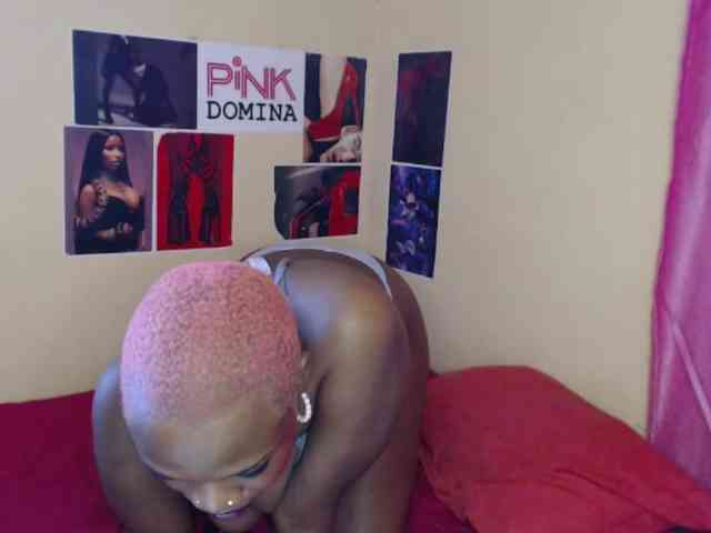 PinkDomina01