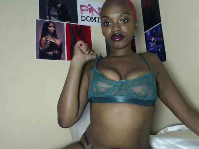 PinkDomina01 PinkDomina01