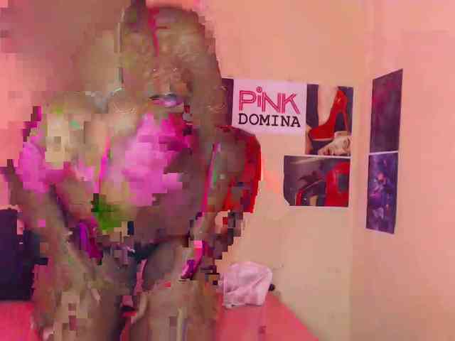 PinkDomina01 webcam