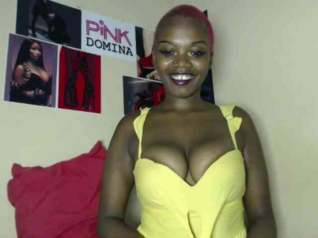 PinkDomina01 webcam