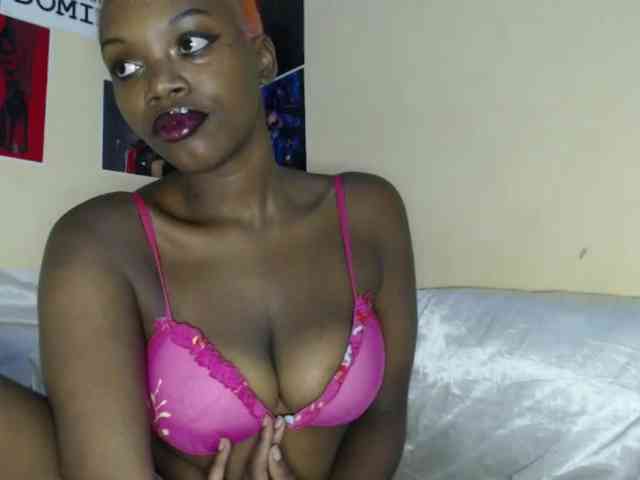 PinkDomina01 PinkDomina01