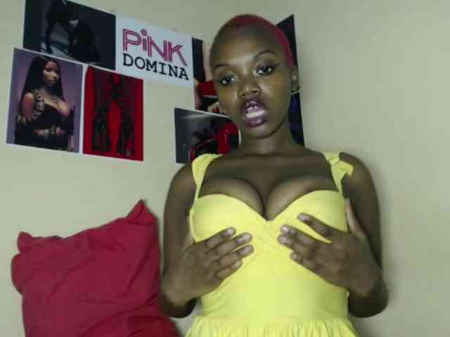 PinkDomina01 webcam