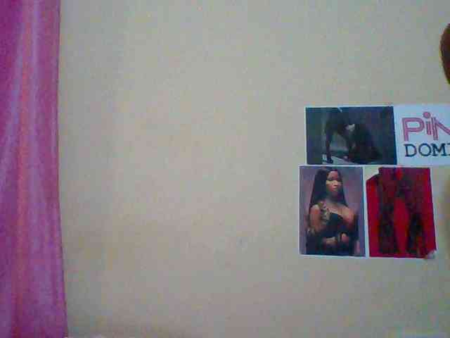PinkDomina01