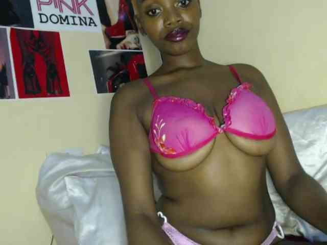 PinkDomina01 PinkDomina01