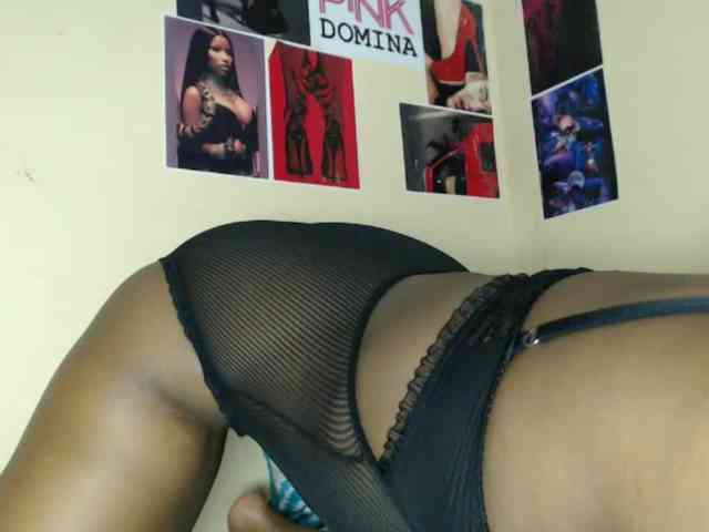 PinkDomina01 PinkDomina01