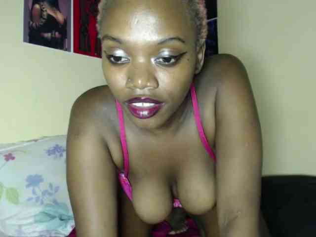 PinkDomina01 PinkDomina01