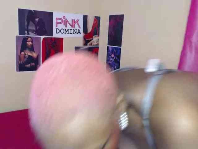 PinkDomina01 webcam